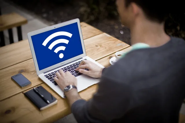 computer, business, wifi, information, internet, data, law, security, access, controller, secure, safety, protect, communication, laptop, macbook, wifi, wifi, wifi, wifi, wifi. How Quebec's Law 25 changes cybersecurity duties for Montreal SMEs